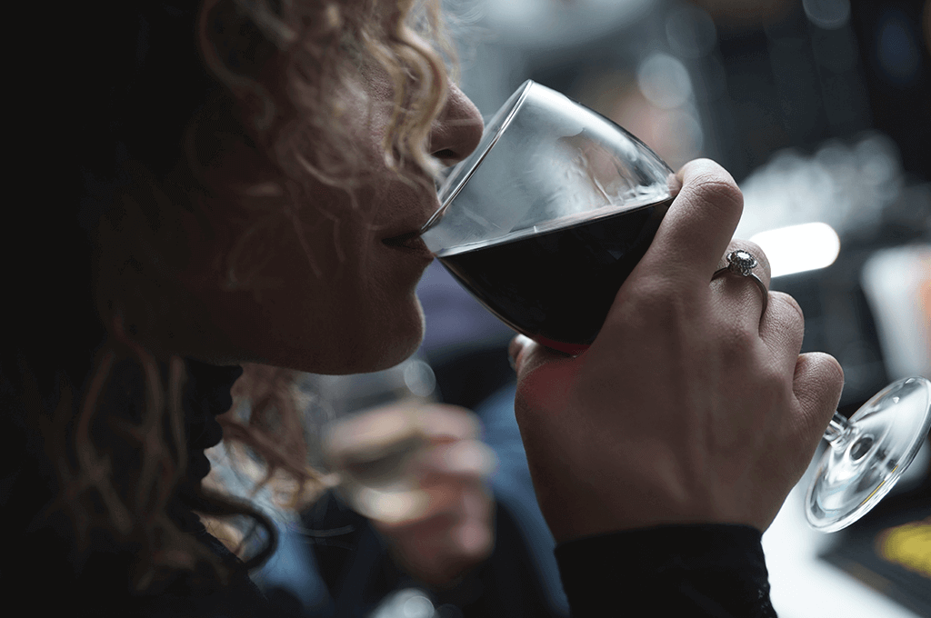 Beneficiile aduse de consumul moderat de vin